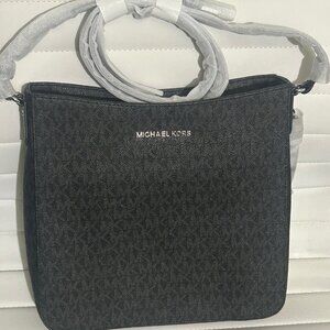 Michael Kors  Jet Set Travel Large Logo Messenger Bag